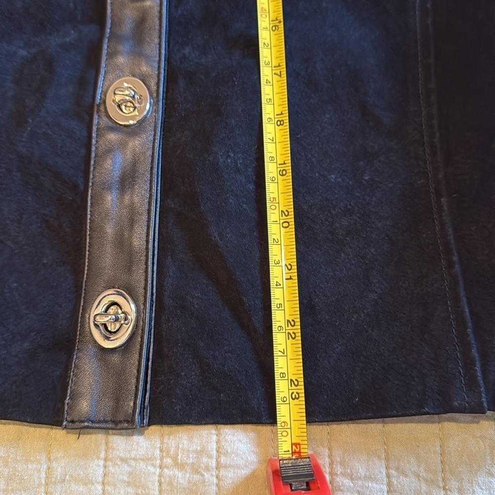 ESCAPADE BLACK JACKET WITH BUTTON DETAIL SIZE M - Picture 6 of 11